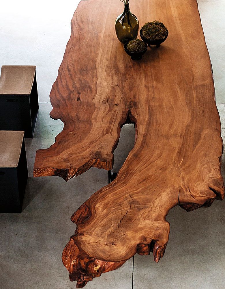 Дизайнерский деревянный стол